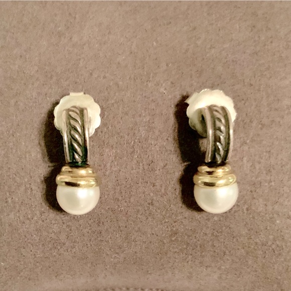 David Yurman Jewelry - David Yurman Drop Pearl Earings